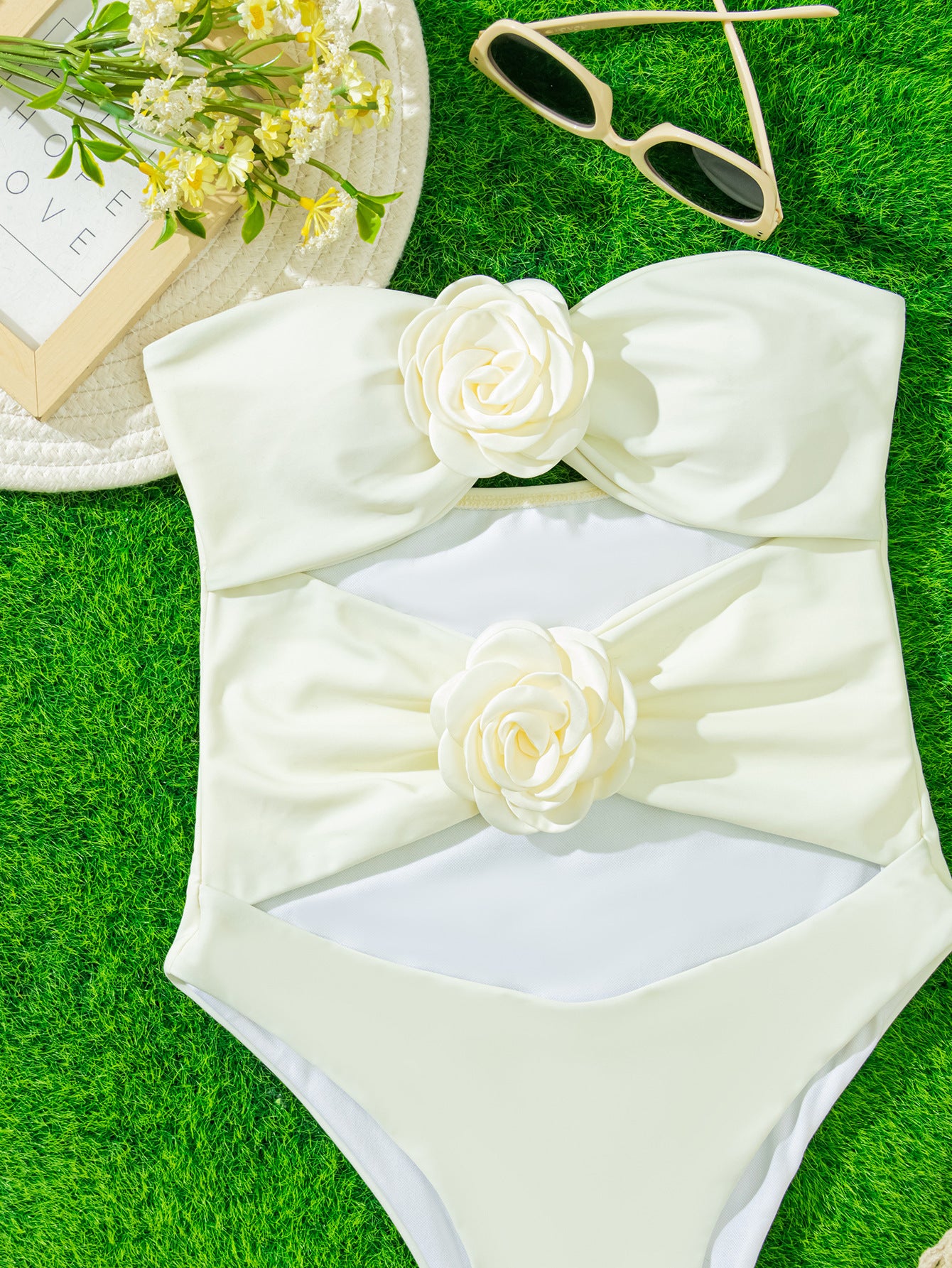 Three-dimensional Flower Bikini