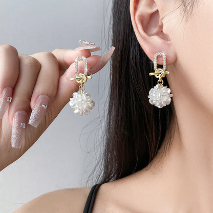 High-grade Floral Ball Earrings