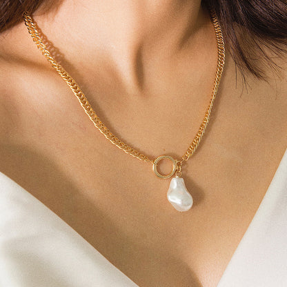 Vintage Shaped Pearl Pendant Necklace