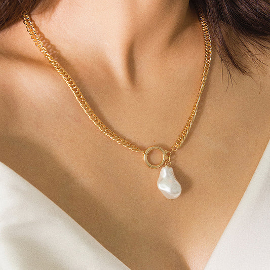 Vintage Shaped Pearl Pendant Necklace