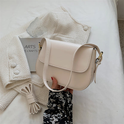 Graceful Simple Shoulder Bag